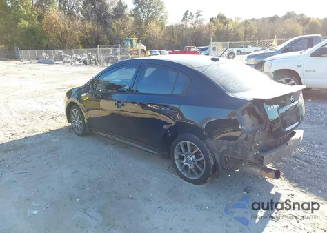 2011 Nissan Sentra Se-R Spec V из США, поврежденный, VIN 3N1CB6AP5BL628568